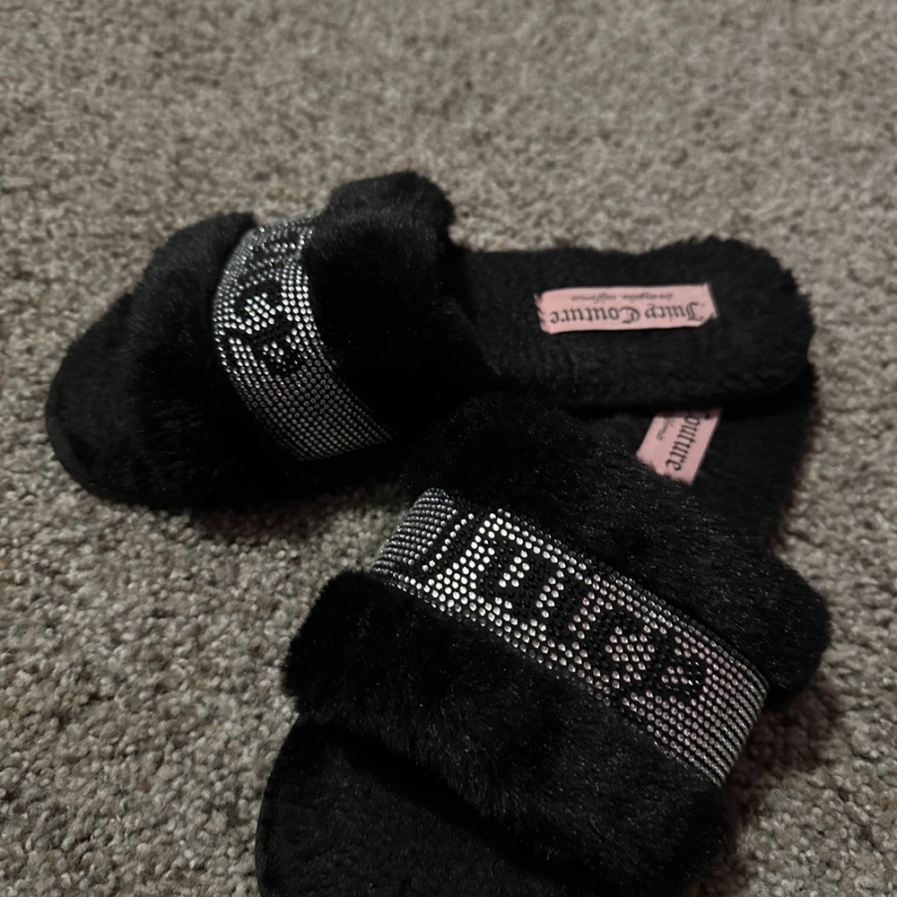 Juicy Couture Black Slides
